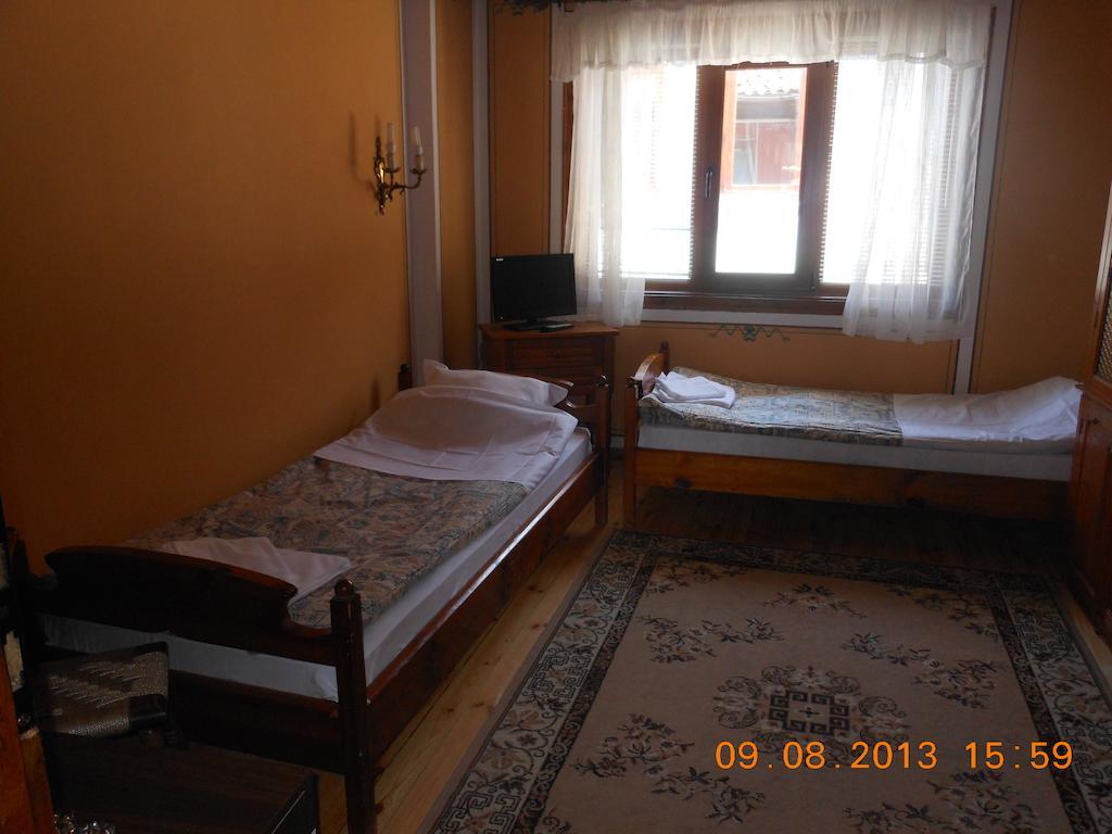 Family Hotel Kalina Koprivsjtitsa Rom bilde